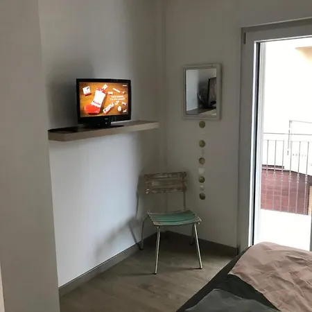 Rita Apartment *